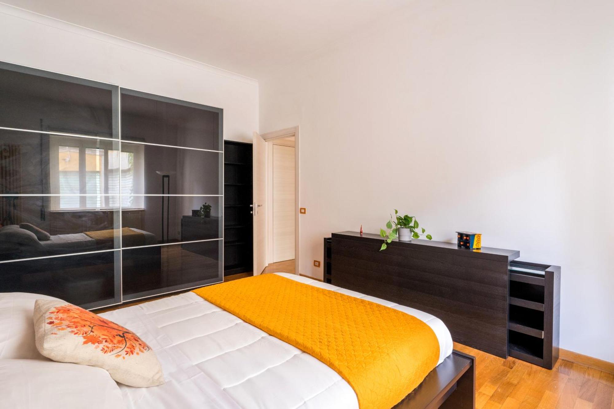 Appartement Sweet Sempione, Cozy Nearby Piazza Sempione Rome